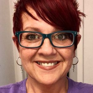 Meet your Posher, Perri